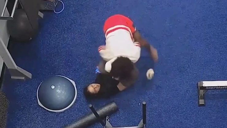 Τρομακτικό βίντεο με την επίθεση άντρα σε 24χρονη στο γυμναστήριο