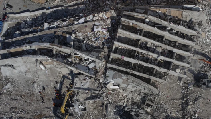 Σεισμός στην Τουρκία: Ο Ερντογάν χάριζε πρόστιμα στους εργολάβους και τώρα τους κυνηγά – 75.000 κτίρια χωρίς προδιαγραφές