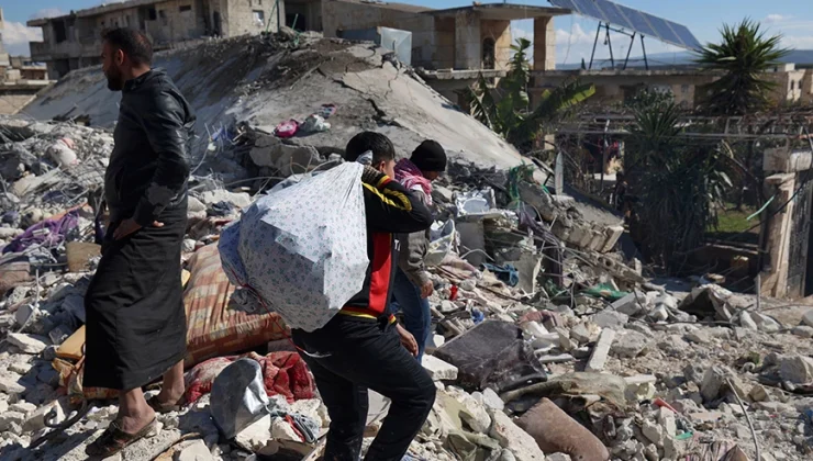 Δραματικές ώρες σε Τουρκία και Συρία μετά τους σεισμούς: Οι νεκροί έφτασαν τους 11.200