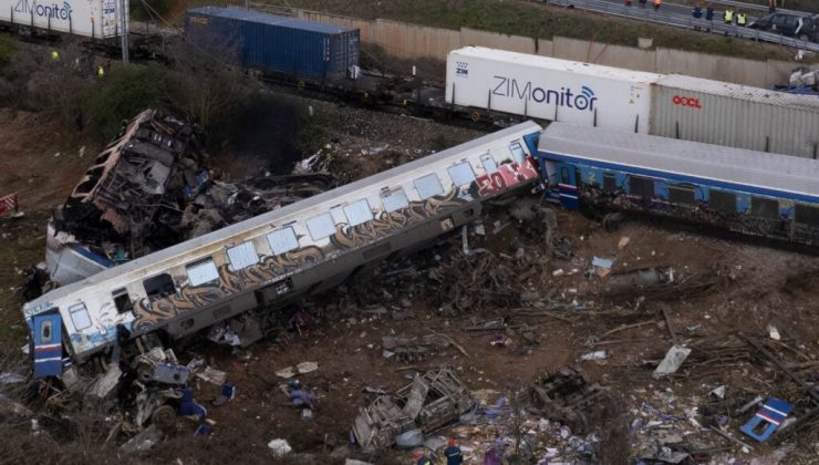 Τέμπη: «Συγγνώμη που έζησα» – Ξεσπά επιβάτης που σώθηκε από το μοιραίο τρένο