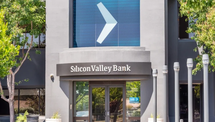 Γιατί κατέρρευσε η Silicon Valley Bank – Βρισκόμαστε μπροστά σε ένα «νέο 2008»;