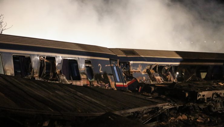 Εθνική τραγωδία στα Τέμπη: 32 νεκροί από την σύγκρουση των τρένων