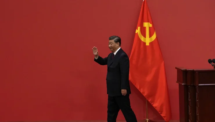 Ο Σι Τζινπίνγκ εξασφάλισε τρίτη θητεία -Ανευ προηγουμένου γεγονός στην Κίνα