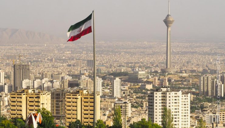 Οι ΗΠΑ πιέζουν το Ιράν να μην εκτελέσει τρεις διαδηλωτές