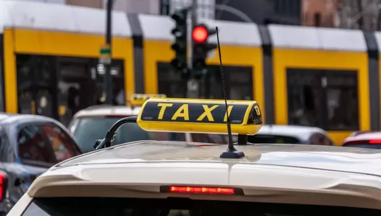 Αυστραλία: Πελάτης αποκοιμήθηκε σε ταξί και ο οδηγός τον χρέωσε 290 ευρώ!