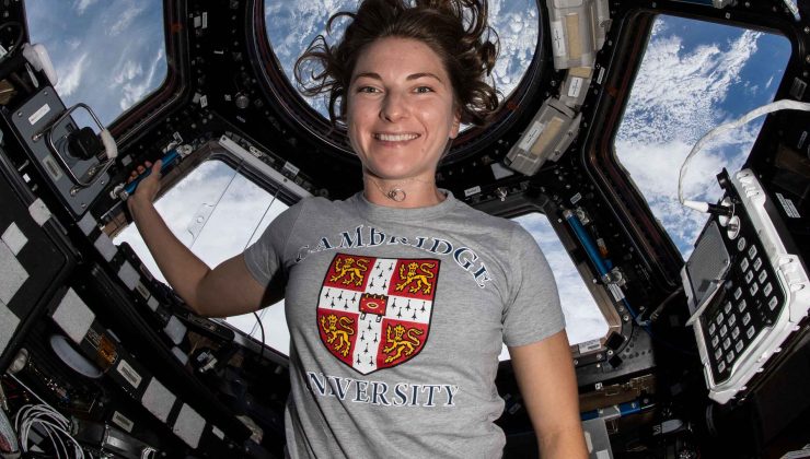 Ζωή στο διάστημα: Μια αστροναύτης μας δείχνει σε βίντεο την καθημερινότητά της