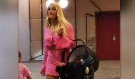 Ιωάννα Τούνη: Ντύθηκε στα ροζ και πήγε στην πρεμιέρα της «Barbie» (φωτο)