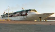 Χανιά: Υπερπολυτελές κρουαζιερόπλοιο στο λιμάνι της Σούδας – Μεταφέρει πάνω από 2.500 επιβάτες