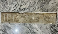 Το σουβενίρ στον τοίχο του σπιτιού ήταν αρχαίο μάρμαρο 2.000 ετών από την Πομπηία