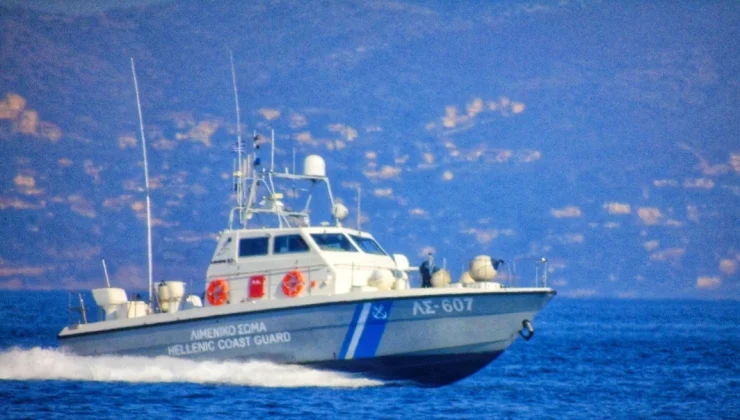 Κρήτη: Δύο συλλήψεις μετά την επιχείρηση διάσωσης 85 μεταναστών νότια των Καλών Λιμένων