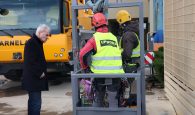 Νέα αυτοψία του Δημάρχου Ηρακλείου Αλέξη Καλοκαιρινού στο Παγκρήτιο Στάδιο για τις εργασίες αποκατάστασης των ζημιών