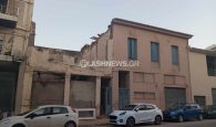 Χανιά: Κατέρρευσε τμήμα παλαιού κτιρίου σε κεντρικό δρόμο της πόλης – Κίνδυνος για διερχόμενους (φωτο)
