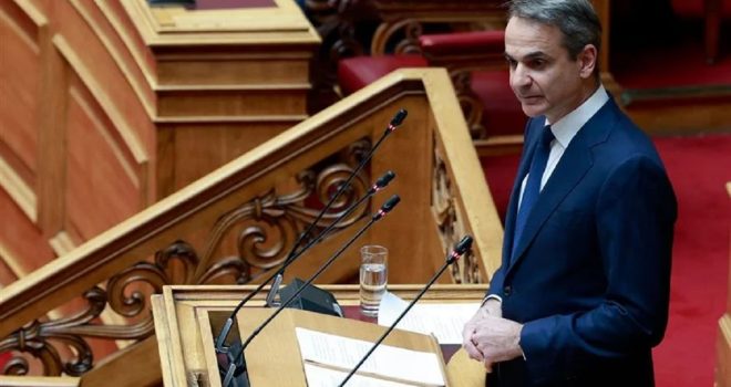 Κυρ. Μητσοτάκης: Οι πολιτικοί μας αντίπαλοι θέλησαν να μετατρέψουν τον πόνο σε εργαλείο για να χτυπήσουν την κυβέρνηση – Δείτε live