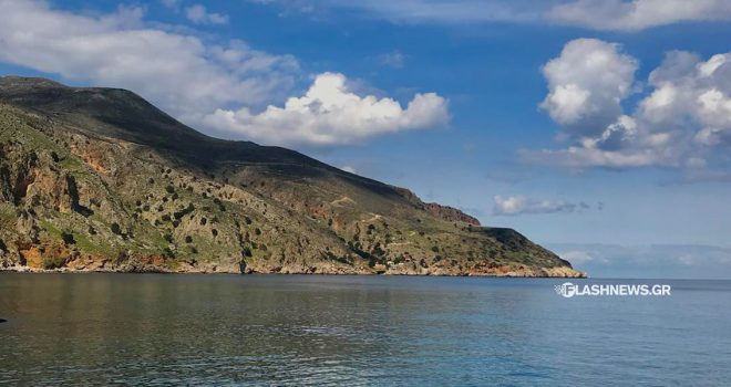 Δυο κρητικές παραλίες ανάμεσα στις top 10 παραλίες του κόσμου με τα πιο γαλάζια νερά