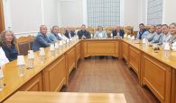 Συνάντηση στη Περιφέρεια Κρήτης με τους εκπροσώπους του τμήματος Φυσικής Αγωγής της Διεύθυνσης Πρωτοβάθμιας Εκπαίδευσης Ηρακλείου