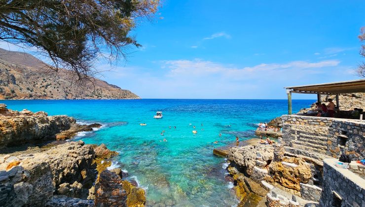 Δύο παραλίες της Κρήτης στις πιο γαλάζιες στον κόσμο