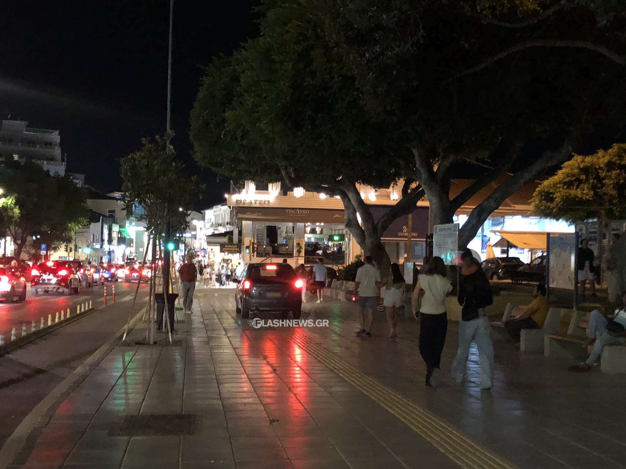 Το παρκάρισμα της χρονιάς στη Κρήτη - Όσκαρ... αναισθησίας (pics)